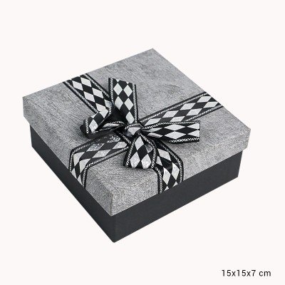 Coffret Cadeaux (15x15x7 cm)