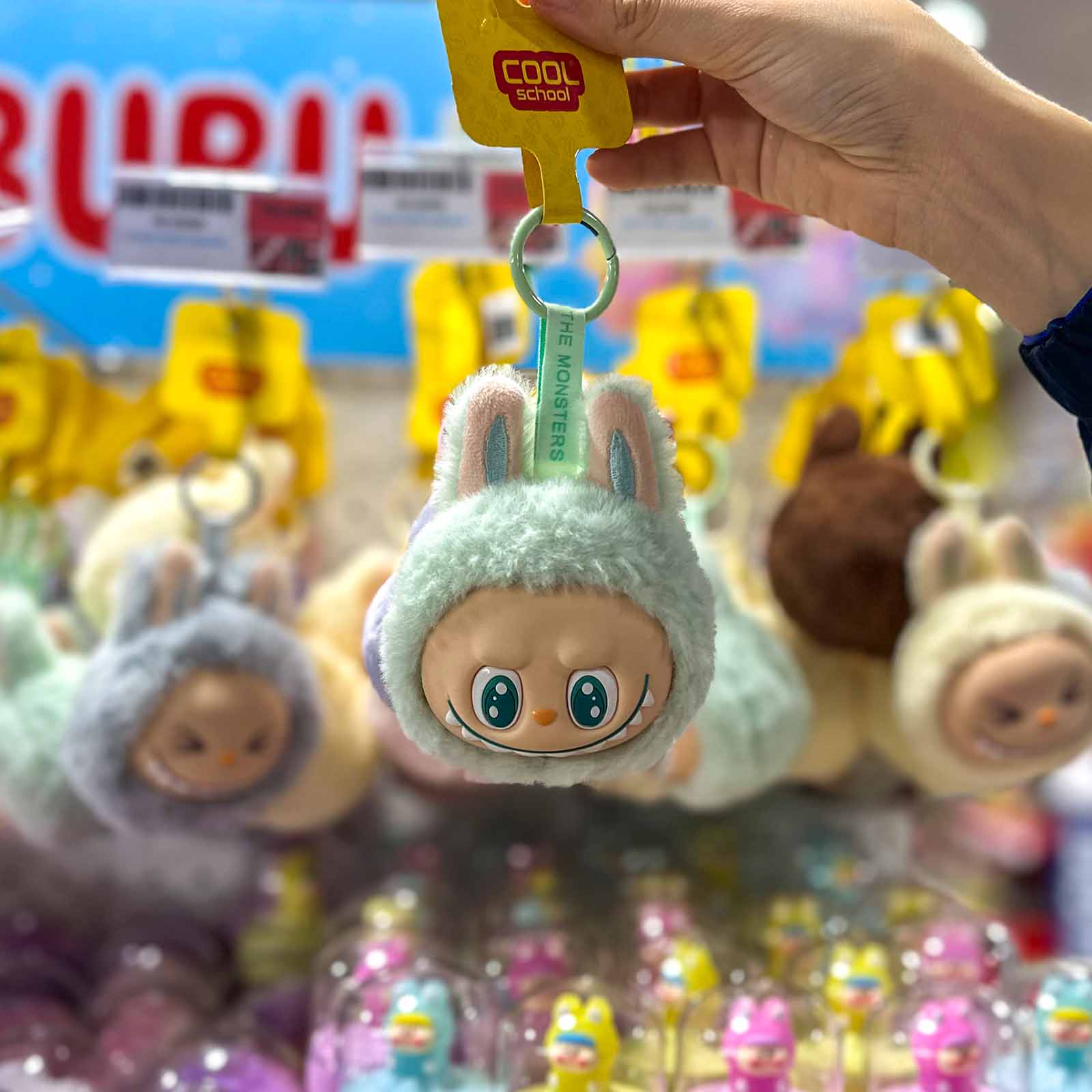 🐰✨ Porte - Clés Peluche “Bunny Monster” – Kawaii & Doux - Librairie Oxford City