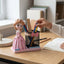 Pot à Stylo en Métal avec Figurine Décorative en Résine — Organisateur de Bureau Fantaisie - Librairie Oxford City